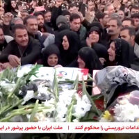 Чували с тела и пламъци в Техеран: Иран разтърсен от смъртоносни протести (ВИДЕО, СНИМКИ)