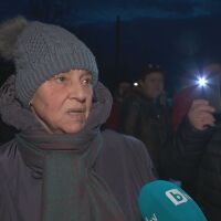 „Изкарах деня под одеялото“: Над 17 часа в Нови Искър остават без ток – на тъмно и студено