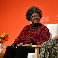 Почина Клодет Колвин, която отказ да отстъпи мястото си в автобус на бяло момиче