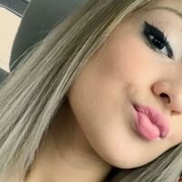 Полицайка е застрашена от уволнение заради публикуване на съдържание в OnlyFans