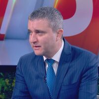 Румен Радев като партиен лидер възможен партньор ли е на ГЕРБ? Горанов: Винаги може да има разговор