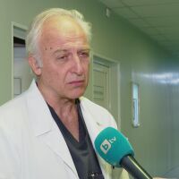 Заплати от 600 евро за лекари и сестри във Варна: "Работим 24/7. Върнахме родилка при трите ѝ деца след тежко кървене"