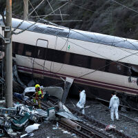 Машинисти са предупреждавали за повреда по релсите преди влаковата катастрофа в Испания