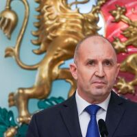 КС реши, че пълномощията на президента Румен Радев се прекратяват предсрочно