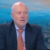 „Проблемът не е жена президент, а че за нея са гласували единици“: Тагарев с остра критика към Йотова