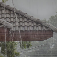 Евакуираха къщи в Атина заради обилните дъждове