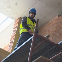 За едносменен режим за всички ученици в София над 40 училища трябва да бъдат разширени