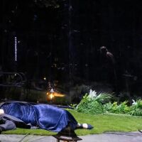 Спектакълът "Албион" с грандиозна премиера в Младежкия театър