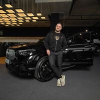 Mercedes-Benz и Карлос Насар поемат заедно към победите