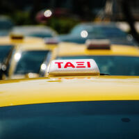 Нова стачка оставя Атина без таксита за два дни 