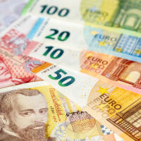 Нов спор между управляващи и опозиция: До 5 декември първият бюджет в евро трябва да бъде приет