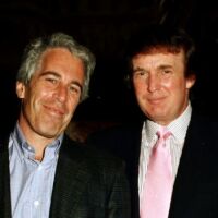 Джефри Епстийн е загубил бас с Доналд Тръмп за 10 000 долара за бременността на Марла Мейпълс