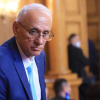 Силви Кирилов: Няма десетократно завишени цени при поръчката за скринингови тестове