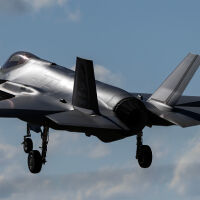 Доналд Тръмп обяви, че ще продаде изтребители Ф-35 на Саудитска Арабия