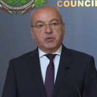 Гълъб Донев: Дефицитът е 7,4%, без да се променят политики. Тегленето на дълг от 3,8 млрд. евро е неизбежно