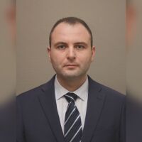 Евгени Симеонов ще е новият особен управител на „Лукойл“