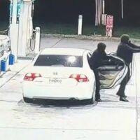 Близо 80 куршума по грешната мишена: Нападатели убиха невинна жена, мислейки си, че е друг човек 