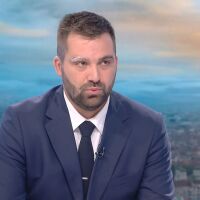 Давид Александров - баща на 5 деца: Когато се роди третото ни дете, казаха, че трябва да подат сигнал към социалните служби