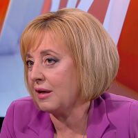 Мая Манолова за високите цени: Една от търговските вериги трябва да усети на гърба си волята на държавата