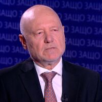 Тагарев: Заради помощта за Украйна търпим имиджови щети - вече сме в групата, от която Унгария излезе