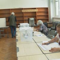 По изборите в страната: 11 кандидати са избрани на първи тур