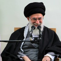 Израел обяви, че върховният лидер на Иран аятолах Али Хаменей е убит