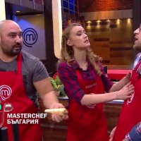 Тази вечер в 
