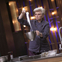 Chef Силвена Роу дава урок по веган сладкарство в 