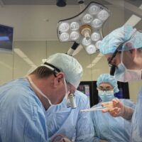 „Пирогов“: Момичето, намушкано от баща си, е в тежко състояние