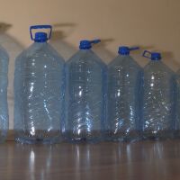 Новата цена на водата предизвика протест в града, който месеци живя на режим