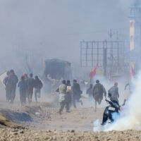 Пети ден удари: Израел атакува сградата на Съвета, който ще избере бъдещия лидер на Иран