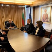 Румен Радев се регистрира за изборите с коалиция „Прогресивна България“