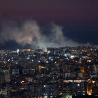 Израелската армия издаде предупреждения за евакуация за десетки села в Южен Ливан