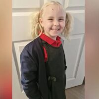 Само на 5 г. Фрея вече е в пубертета, причината -  пластири на майка ѝ