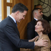 Рюте: Режимът в Иран е заплаха и за Европа. НАТО ще защитава всеки сантиметър от територията си (СНИМКИ)