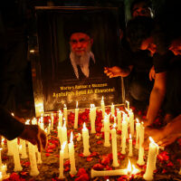 Иранският управляващ елит бърза да намери заместник на Али Хаменей: Кой може да го наследи?