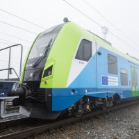 Първите два електрически влака на Škoda Group пътуват към България