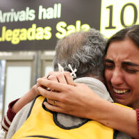 POLITICO: ЕС бърза да защити Испания от заплахата на Тръмп за ембарго