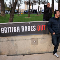 Протест в Кипър с искане за премахване на британските военни бази на острова