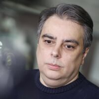 Асен Василев не изключи партньорство с формацията на Радев 