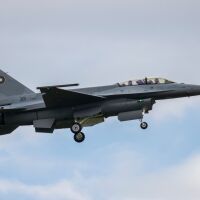 Българските изтребители F-16 са изпълнили тренировъчни полети