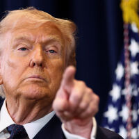 Иран към Тръмп: Ако вие ударите електроенергията, ние ще ударим електроенергията