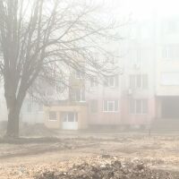 Разкопан квартал в Добрич затруднява достъпа до жилищни блокове: Линейка не е успяла да стигне до пациент