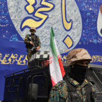 Иран започна масирани атаки с ракети и дронове по Израел и Персийския залив