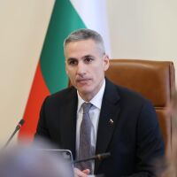 Гюров: Служебният кабинет ще помогне на домакинствата и на бизнеса заради поскъпването на горивата