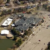 Мъжът, който се вряза с колата си в синагога в Мичиган, е американски гражданин, роден в Ливан