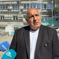 „Надали Тръмп знае кой е Пеевски, той знае кой е Борисов“: ГЕРБ искат България в Съвета за мир 