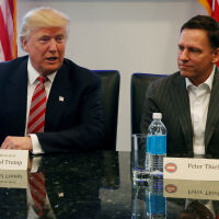 „Продължителен акт на ерес“: Поддръжник на Тръмп събра елита на тайни лекции за Антихриста в Рим