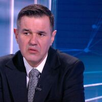 "България е като лодка, която посреща вълна след вълна"