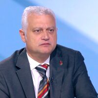 Емил Дечев за предполагаемия нов пожар в хижа „Петрохан“: Не е логично, прекалено е закъсняло за укриване на следи